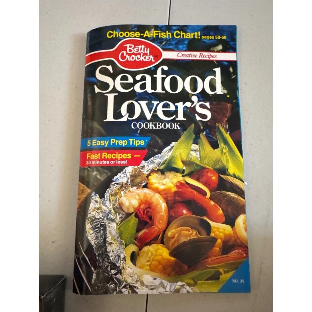Selandia Designs 8 Piece Seafood Set Crackers Forks 562-A Betty Crocker Cookbook
